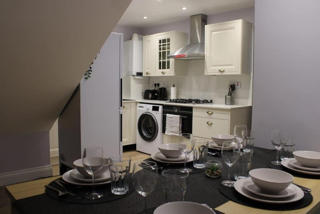 5 Star Apartment Londyn Zewnętrze zdjęcie